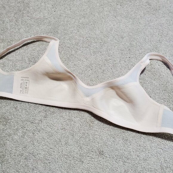 SLOGGI 2 Pack Bundle of Oxygene Infinite T-Shirt Soft Bras Ivory Black Womens XS - Picture 7 of 16